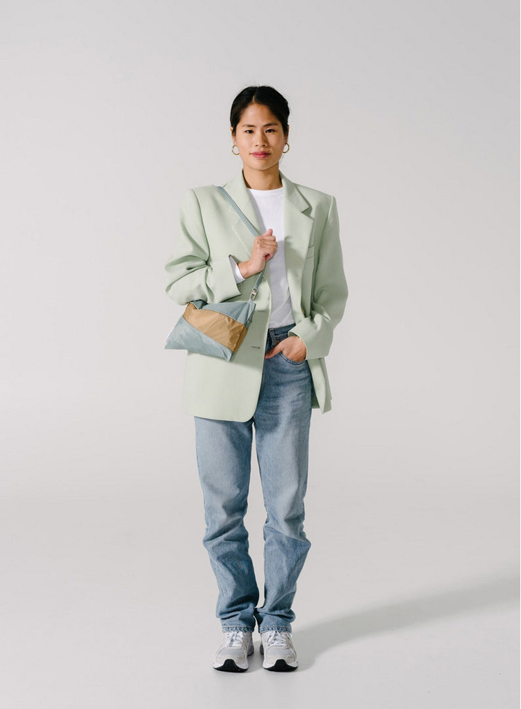 The New Pouch 詳細画像 Grey & Camel 2